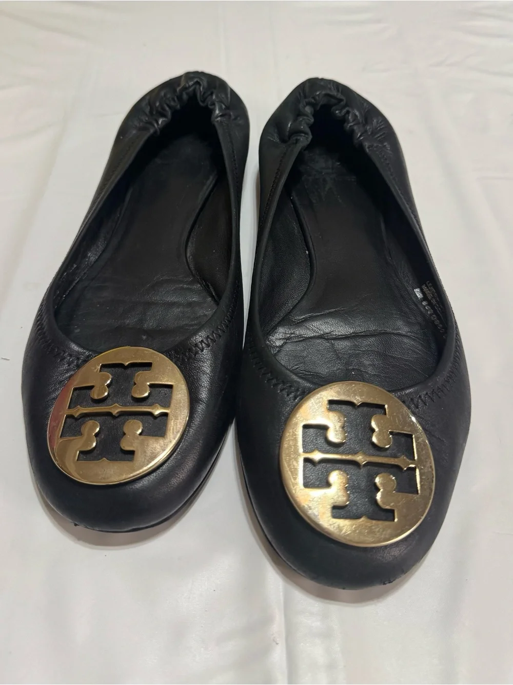 Tory Burch Black Leather Ballet Flats with Gold Logo Medallion size 8.5